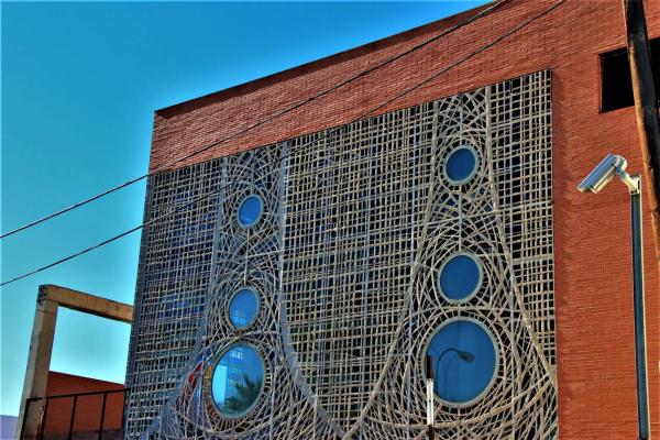 Edificio de uso mixto en avenida de Alcalde Lorenzo Carbonell