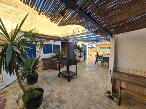 Edificio en calle València