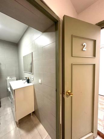 Edificio de uso mixto en calle General Espartero, 5