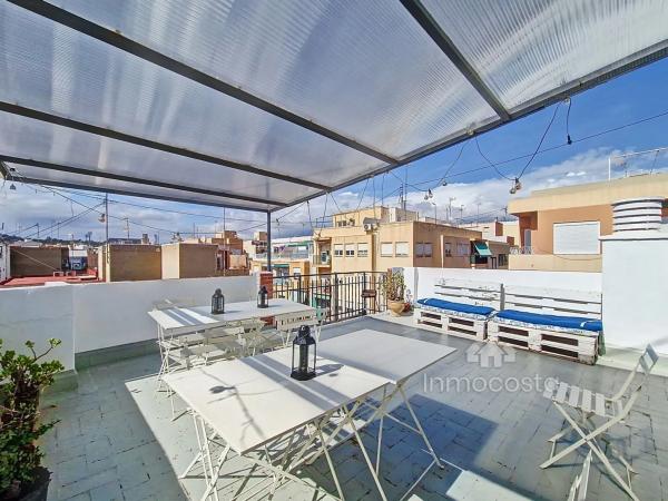 Edificio en calle Jacinto Maltés