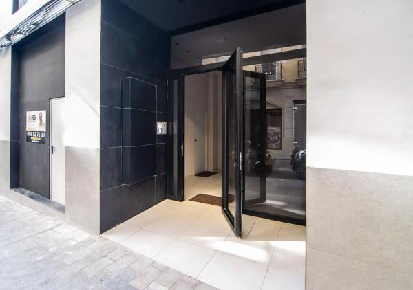 Edificio en calle Bazán