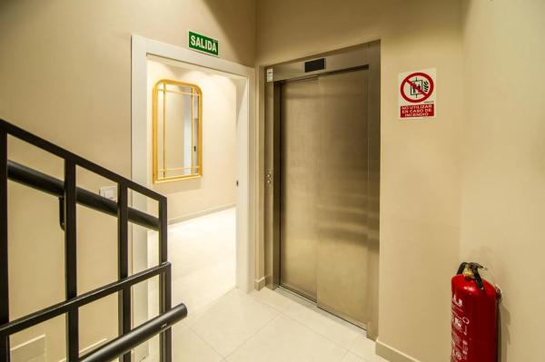 Edificio en calle Bazán