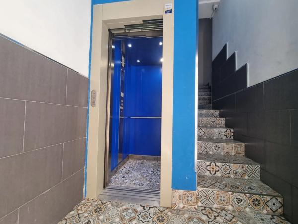 Edificio de uso mixto en calle Josep Maria Py s/n