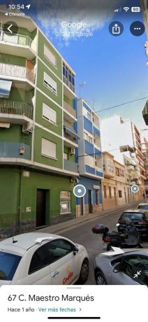 Edificio de uso mixto en calle Josep Maria Py s/n