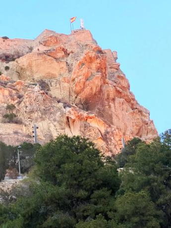 Edificio de uso mixto