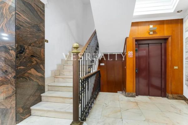 Edificio en plaza Ruperto Chapí