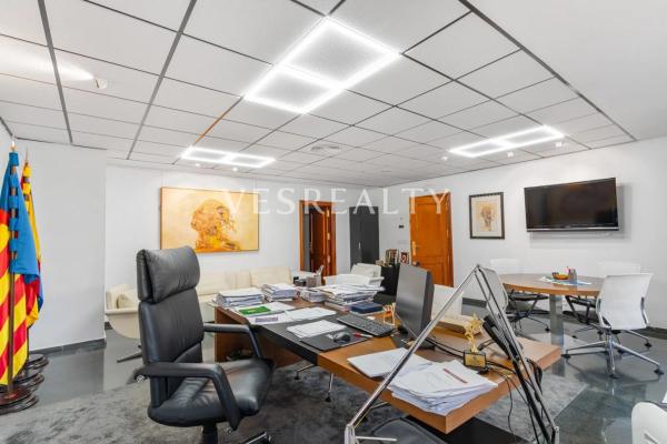 Edificio en plaza Ruperto Chapí