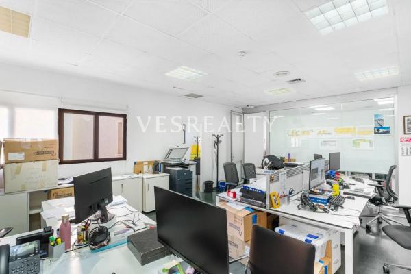 Edificio en plaza Ruperto Chapí