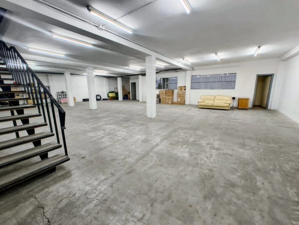 Edificio de uso mixto