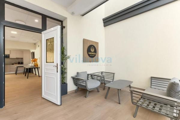 Edificio en calle del Periodista Adrián López