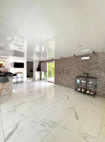 Edificio hotelero en calle Elisa Tomàs Yusti, 4