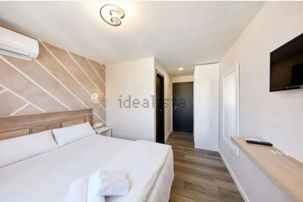 Edificio hotelero en calle Elisa Tomàs Yusti, 4