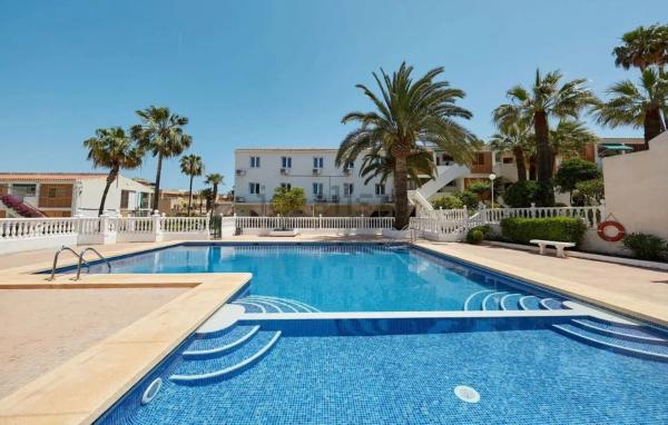 Edificio hotelero en calle Elisa Tomàs Yusti, 4