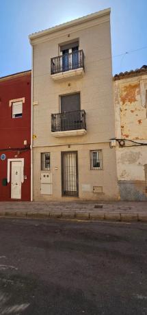 Edificio en calle de la Virgen del Socorro s/n