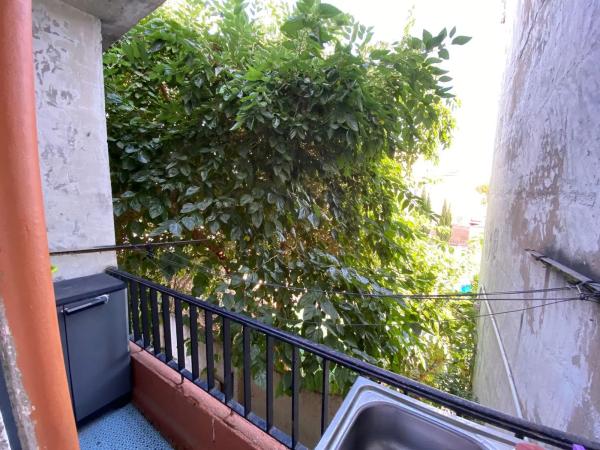 Edificio de uso mixto en calle del Doctor Fleming