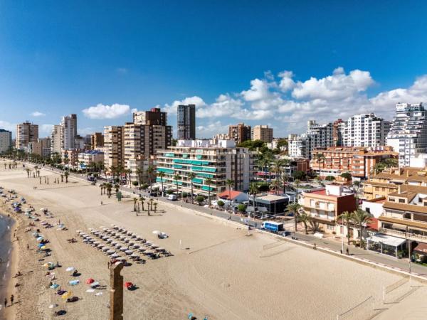 Edificio en Campello Playa