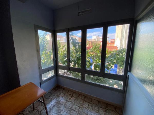 Edificio de uso mixto en calle del Doctor Fleming