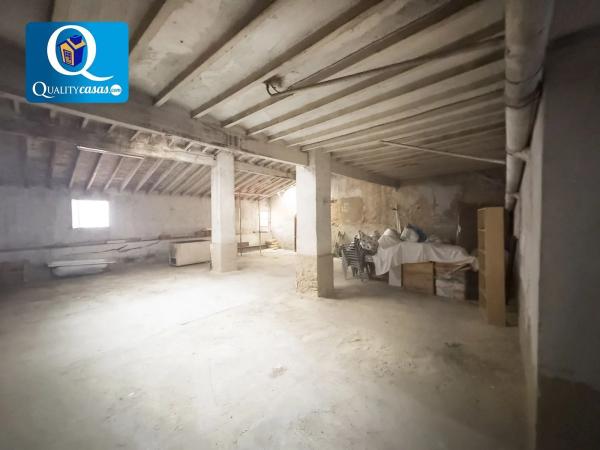 Edificio en Jijona / Xixona