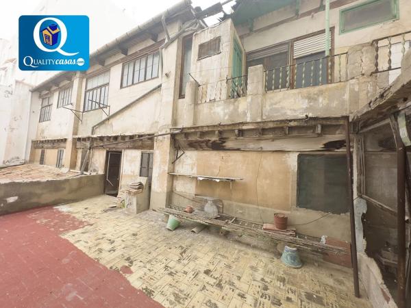 Edificio en Jijona / Xixona