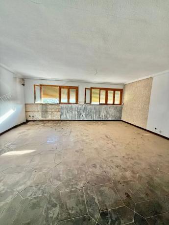 Edificio de uso mixto