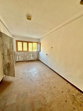 Edificio de uso mixto