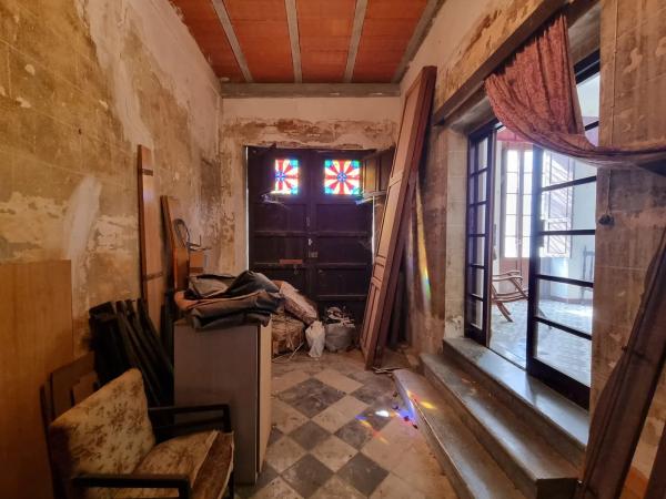 Edificio de uso mixto