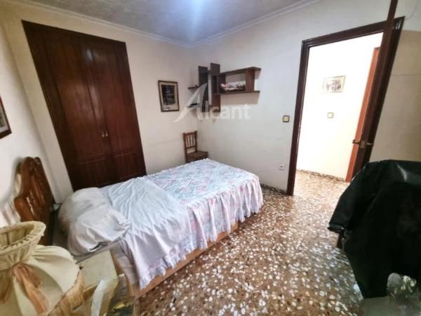 Edificio residencial en calle Benimagrell, 60