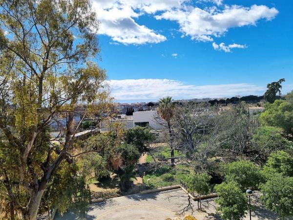 Edificio de uso mixto