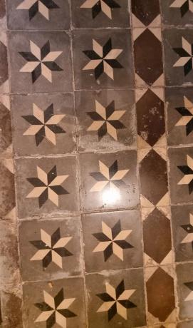 Edificio de uso mixto