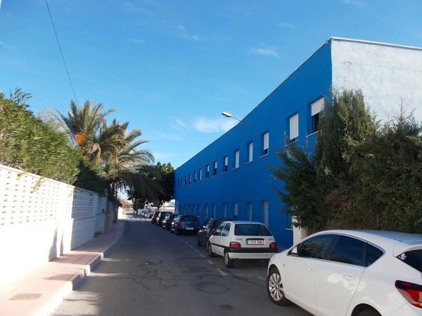 Edificio en calle Decano