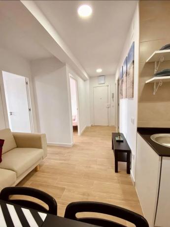 Edificio hotelero en calle Barranc de Na Lloba