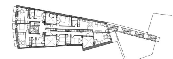 Edificio de uso mixto en Cami, 29