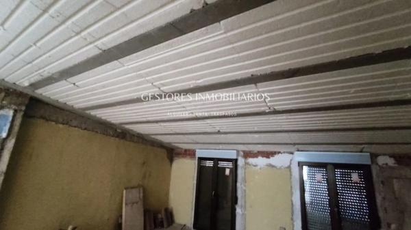 Edificio residencial en calle Sant Joan