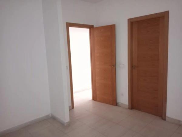 Edificio en avenida del País Valencià