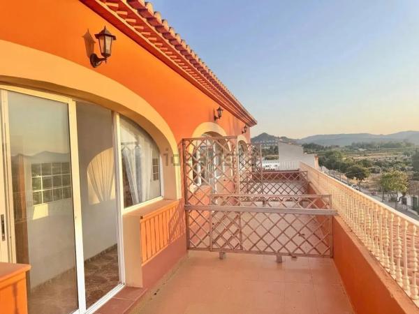 Edificio de uso mixto