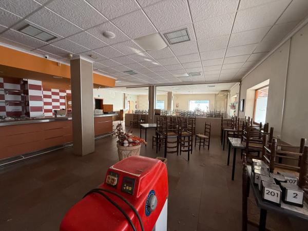 Edificio de uso mixto