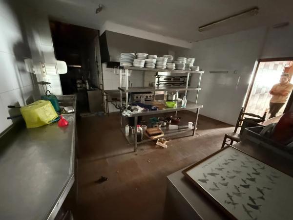 Edificio de uso mixto