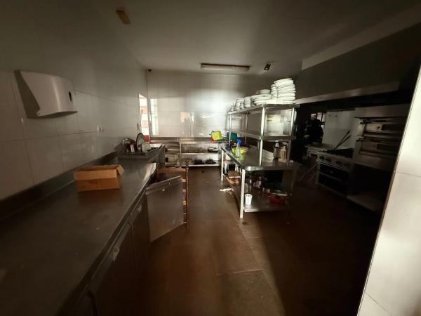 Edificio de uso mixto