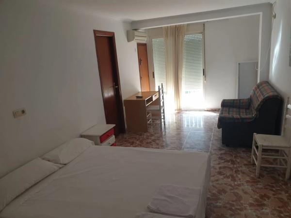 Edificio en La Xara - La Sella - Jesús Pobre