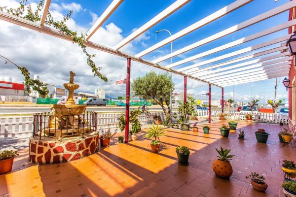 Edificio en avenida Valencia