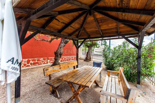 Edificio en avenida Valencia