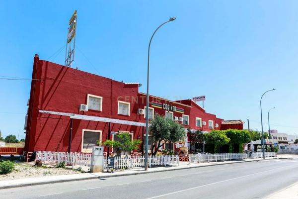 Edificio en avenida Valencia