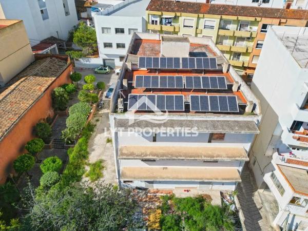 Edificio en Gata de Gorgos