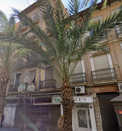 Edificio de uso mixto