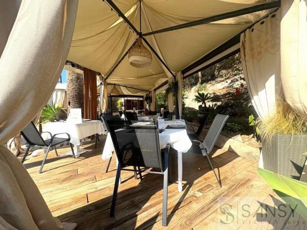 Edificio de uso mixto