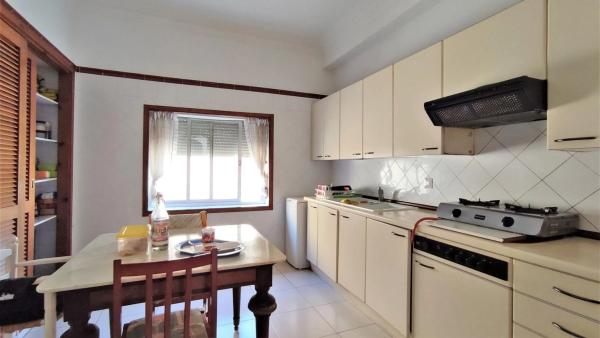 Edificio en calle del Mestre Serrano