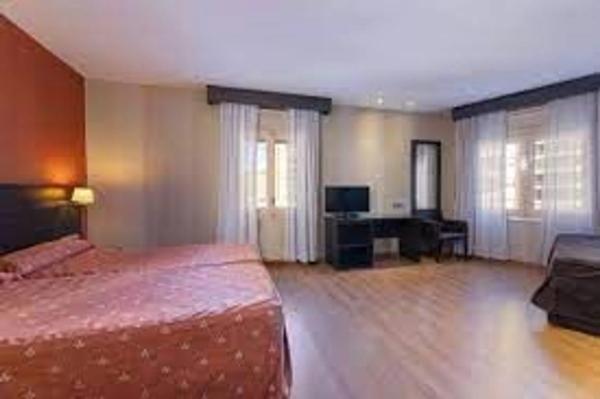 Edificio hotelero en calle Luxemburgo, 110