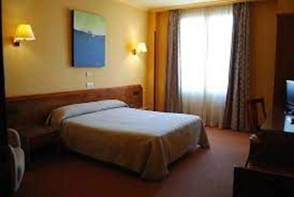 Edificio hotelero en calle Luxemburgo, 110