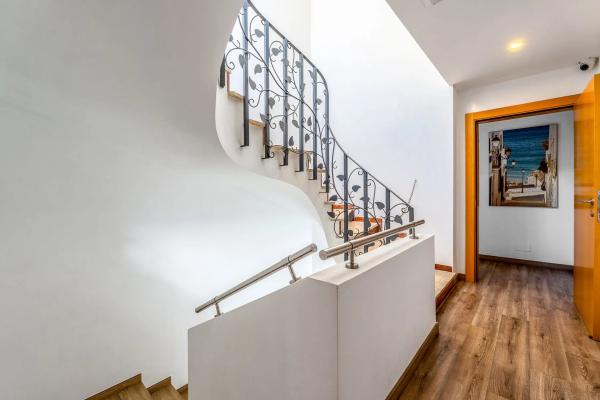 Edificio en calle Calvari