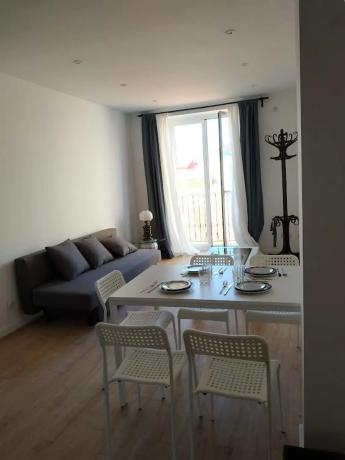 Edificio hotelero en calle Salamanca